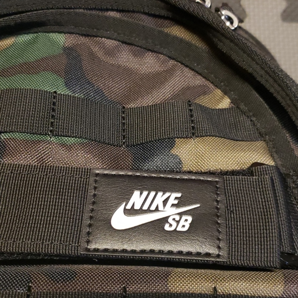 NWT NIKE SB RPM BACKPACK - Picture 3 of 8